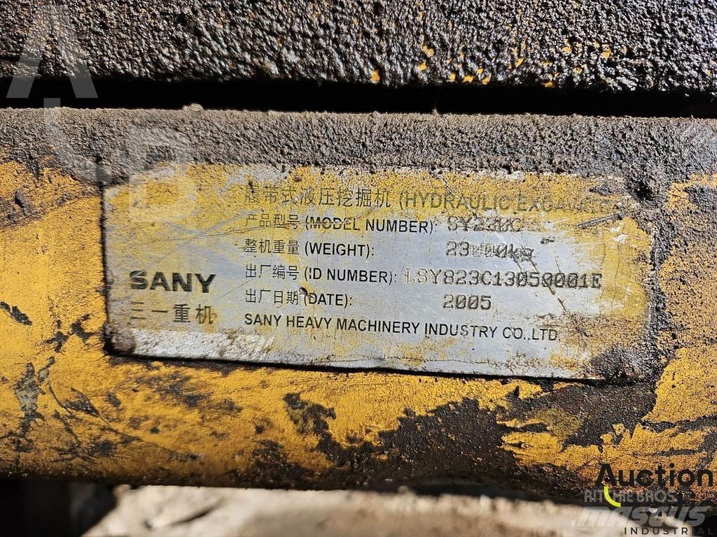 Sany SY 230 C 大型油圧ショベル12t以上（パワーショベル・ユンボ）