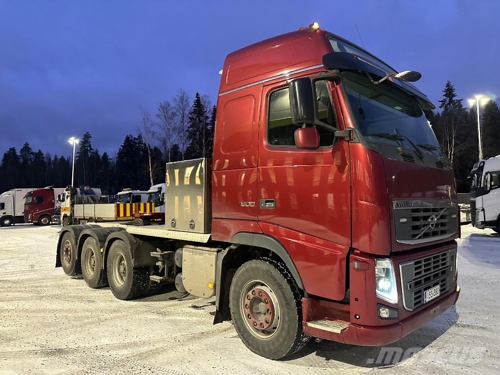 Volvo FH16 600 8x4*4 中古トラクターヘッド | トレーラーヘッド