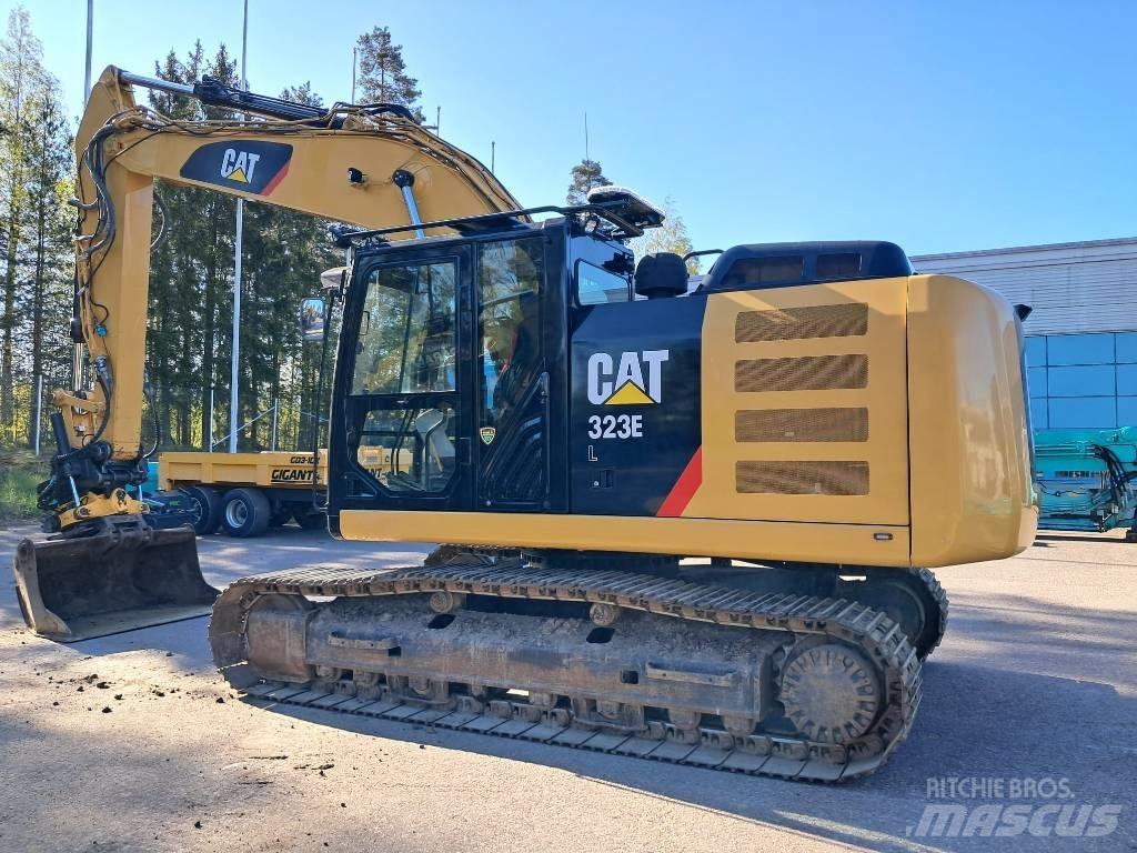CAT 323 EL 大型油圧ショベル12t以上（パワーショベル・ユンボ）