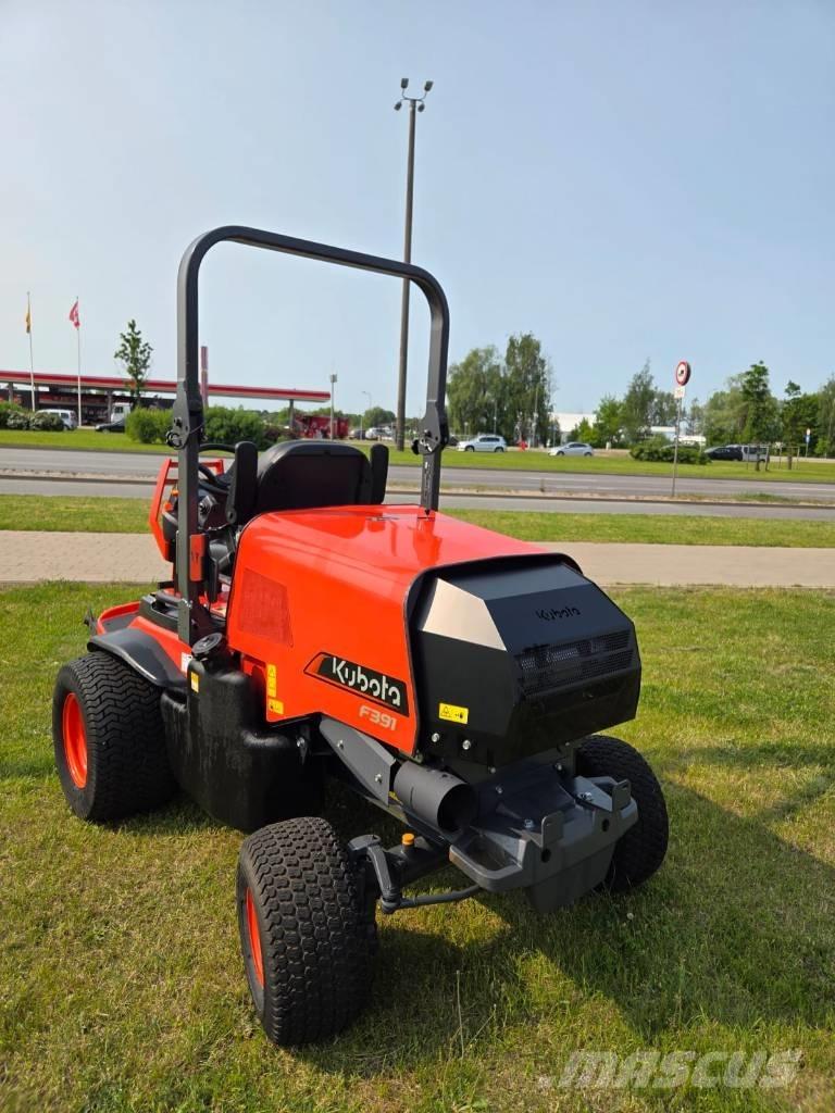 Kubota F 391 路面清掃機