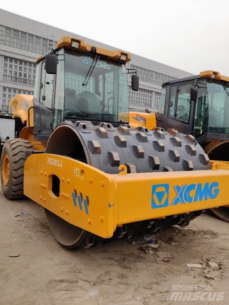XCMG XS 203 J 振動ローラ