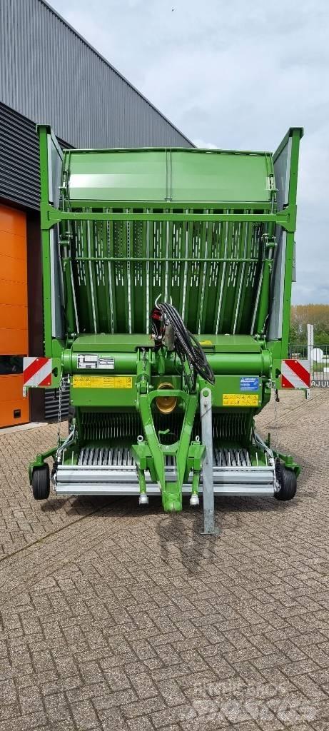 Bergmann CAREX 430 セルフローディングトレーラー