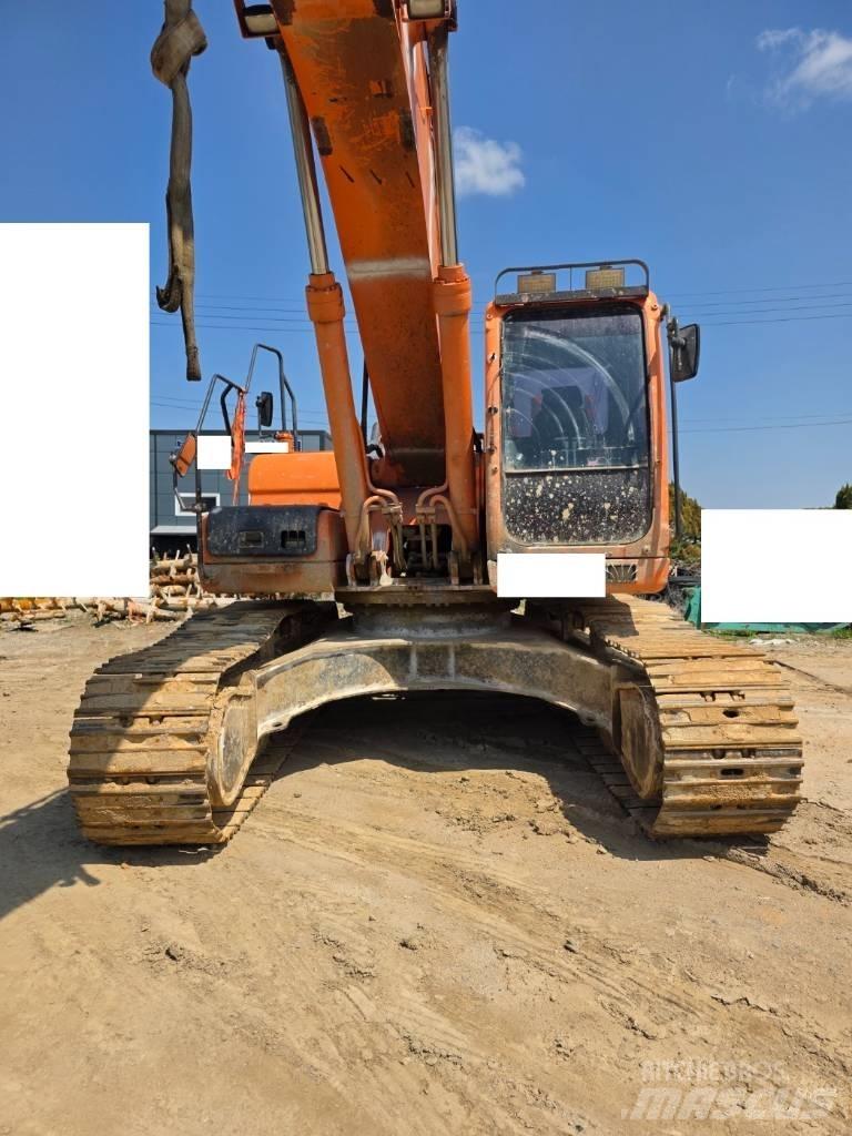 Doosan DX 300 LCA 大型油圧ショベル12t以上（パワーショベル・ユンボ）