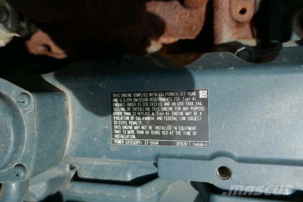 Morooka MST 600 V D キャリアダンプ