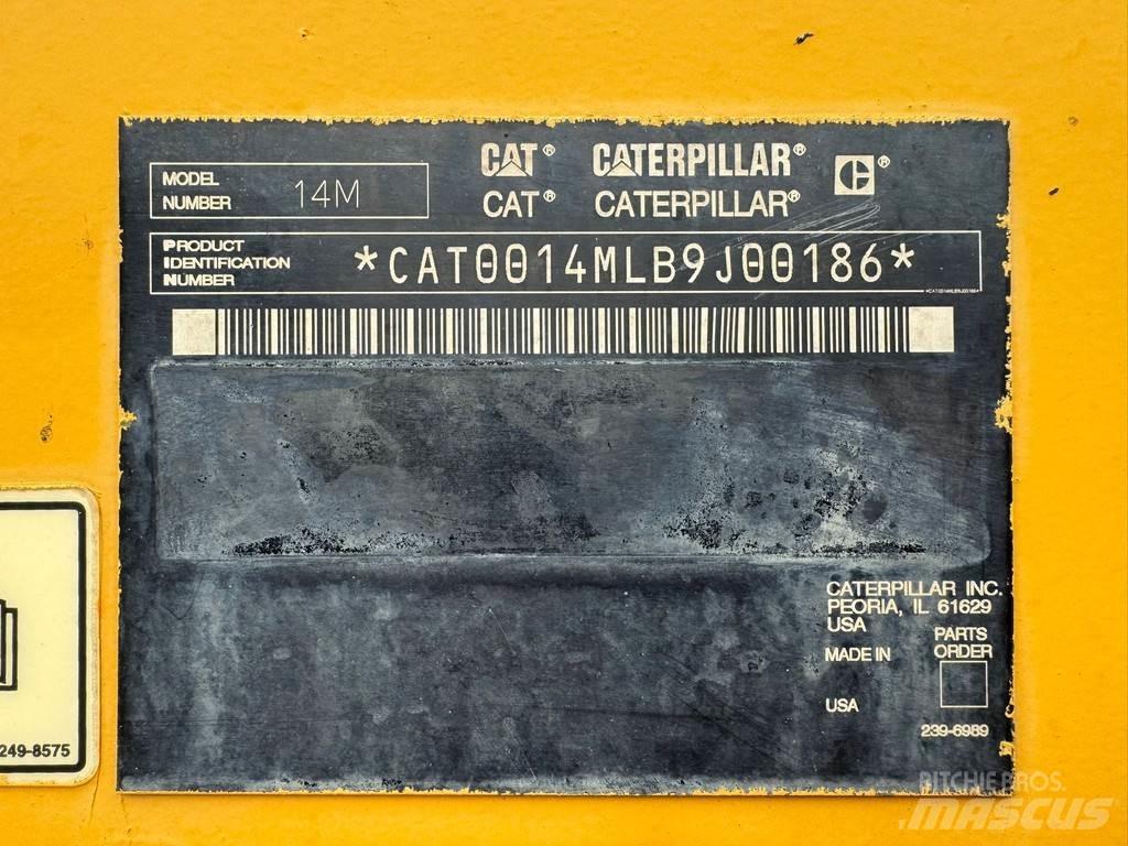 CAT 14M モーターグレーダー