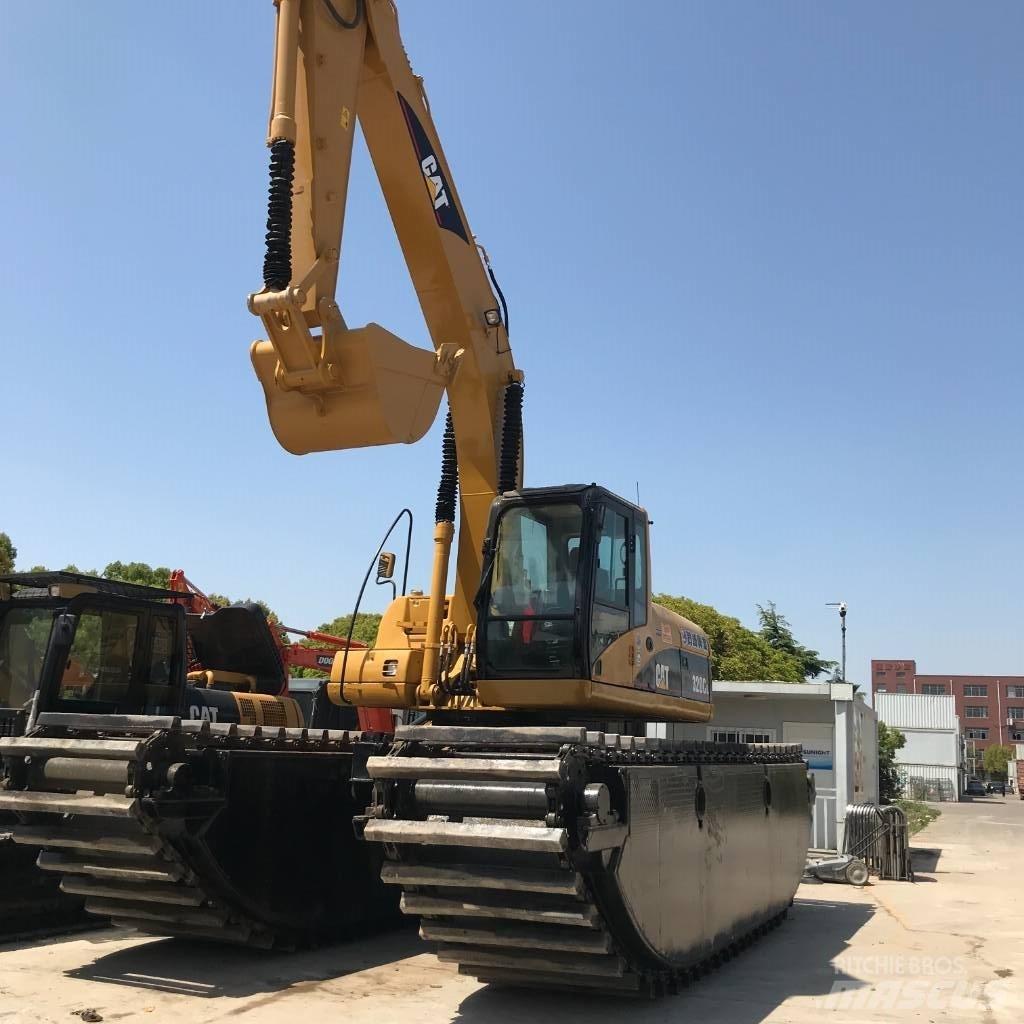 CAT 320 C L 水陸両用油圧ショベル、ユンボ