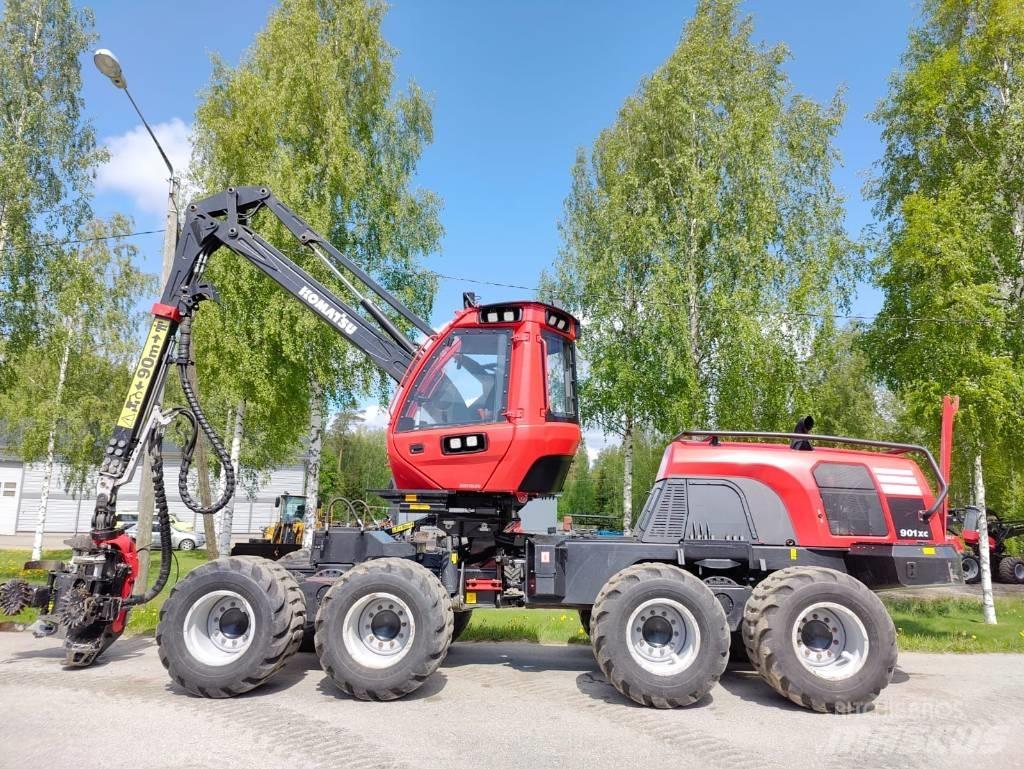 Komatsu 901 XC ハーベスター
