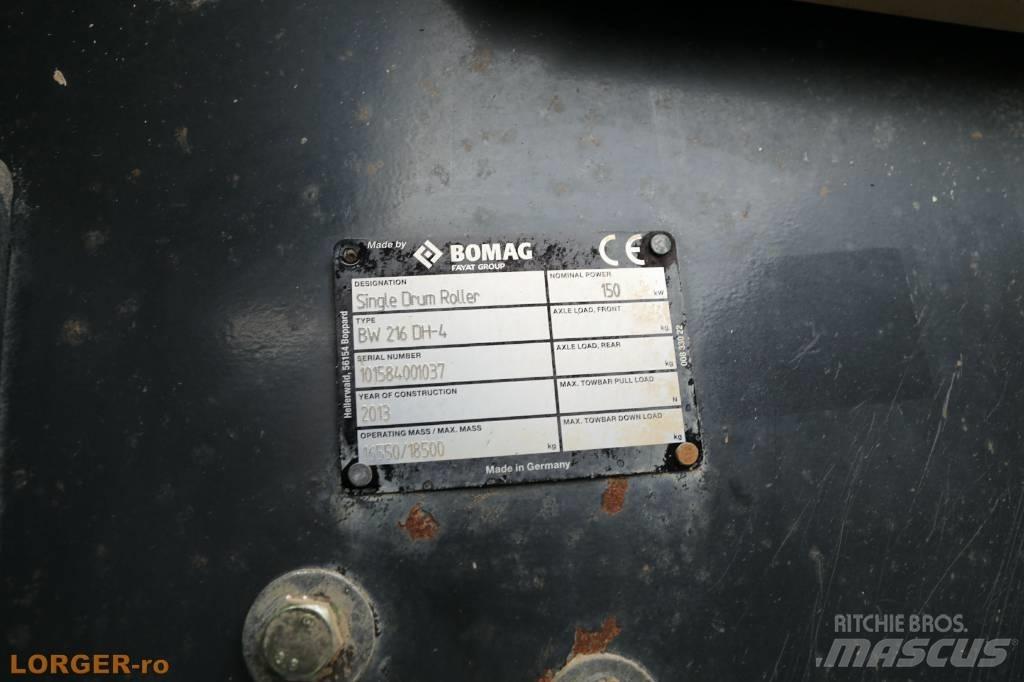 Bomag BW 216 D H-4 振動ローラ