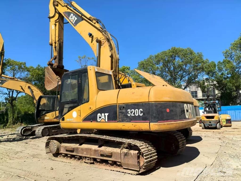 CAT 320 C 大型油圧ショベル12t以上（パワーショベル・ユンボ）