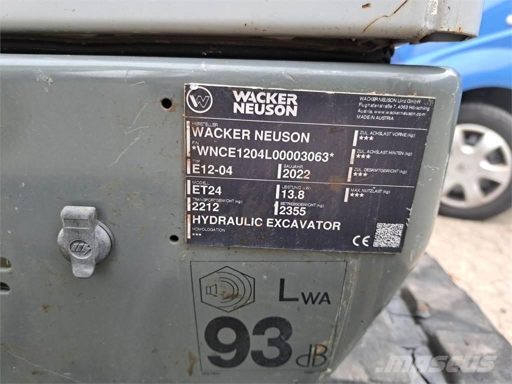 Wacker Neuson ET24 大型油圧ショベル12t以上（パワーショベル・ユンボ）