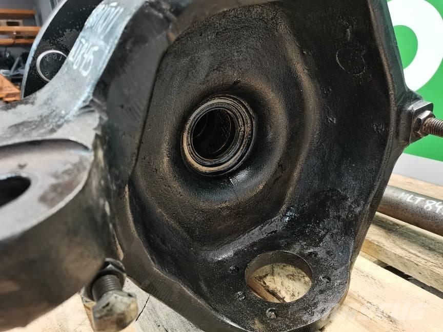 Manitou MHT 790 axle アクスル