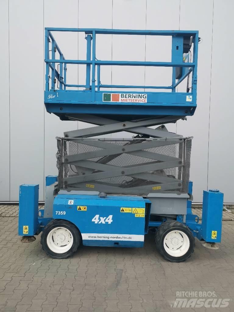 Genie GS 3268 RT シザースリフト