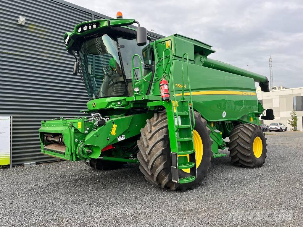 John Deere T 660i コンバイン