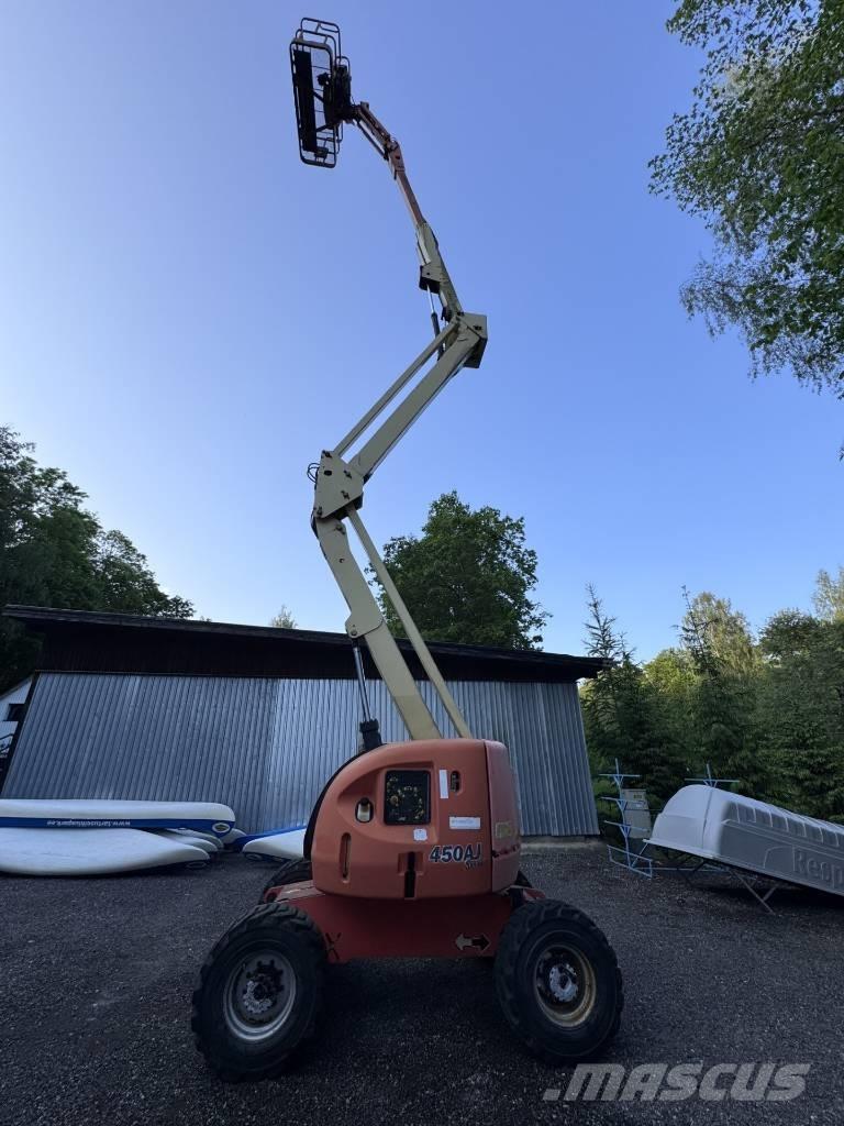 JLG 450 AJ ブームリフト　屈伸型