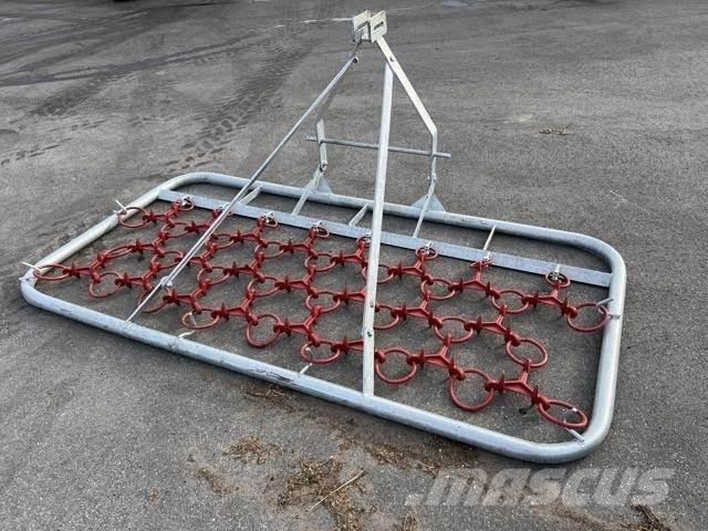 Peecon WS 250 G 道路用レーキ