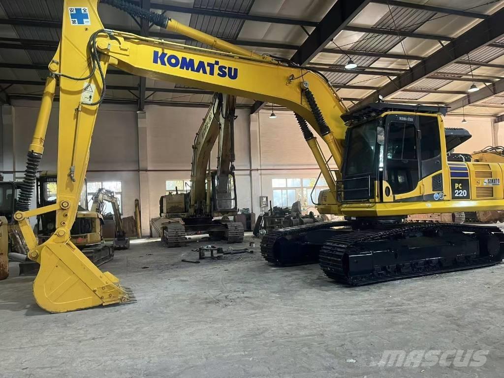 Komatsu PC 220-8N1 大型油圧ショベル12t以上（パワーショベル・ユンボ）