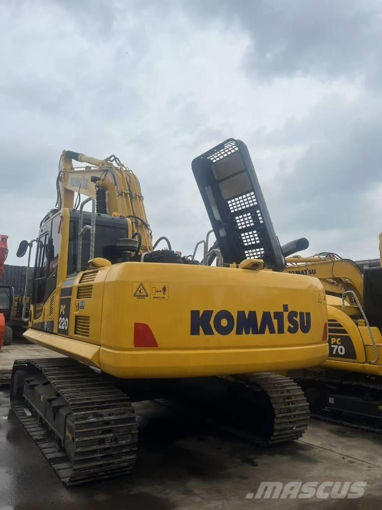 Komatsu PC 220-8N1 大型油圧ショベル12t以上（パワーショベル・ユンボ）