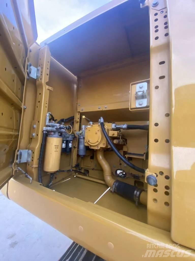 CAT CAT320GC 大型油圧ショベル12t以上（パワーショベル・ユンボ）