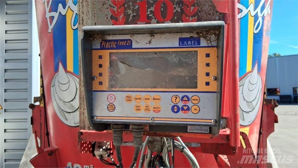Peecon VME 120 ミキサーフィーダー