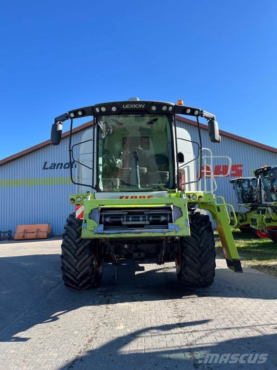 CLAAS Lexion 750 コンバイン