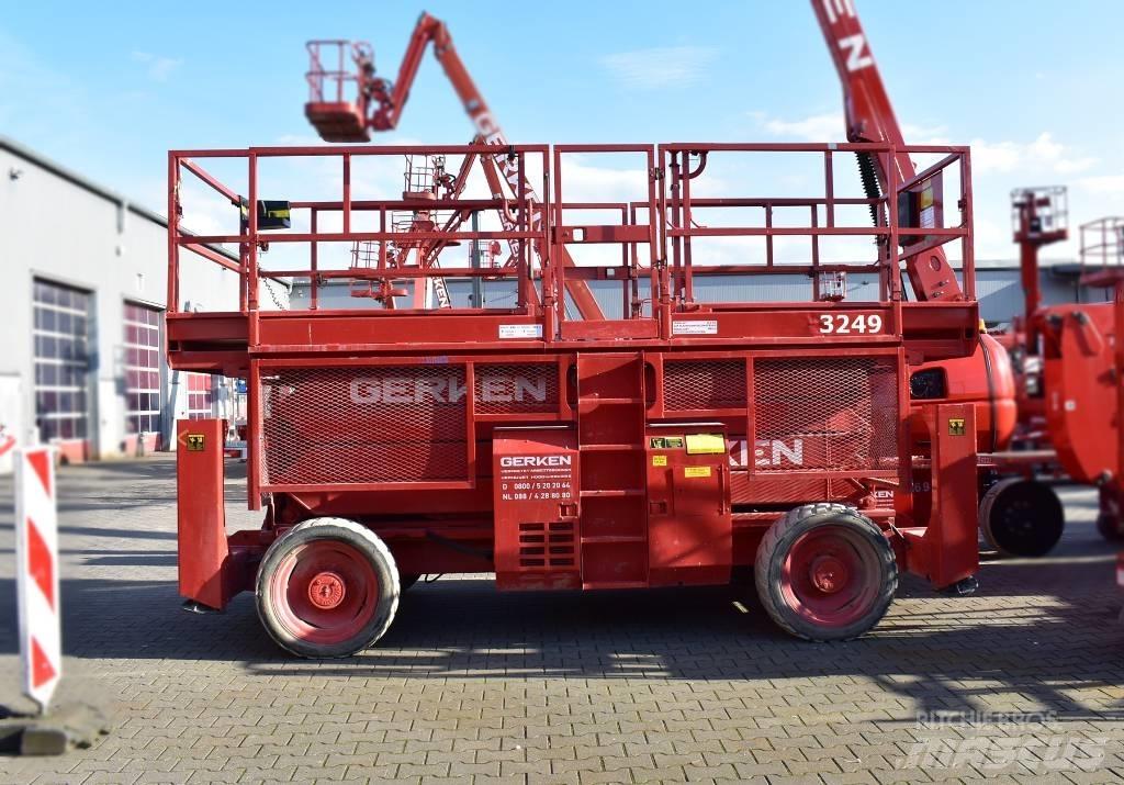 Genie GS 4390 RT シザースリフト