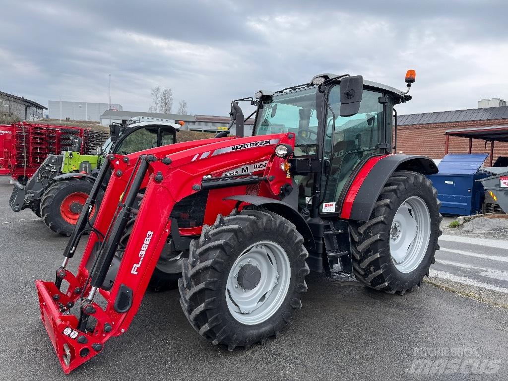 Massey Ferguson 5713 トラクター