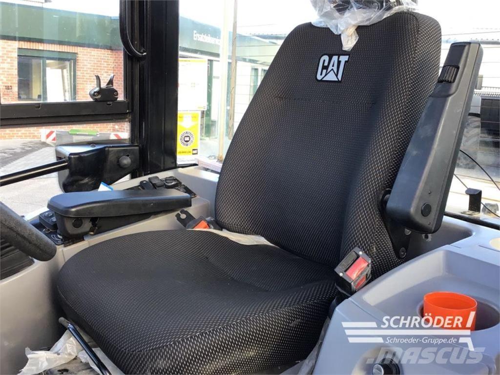  914 M ホイールローダー・タイヤショベル