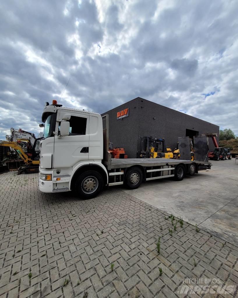 Scania G360 キャブ付きシャーシ