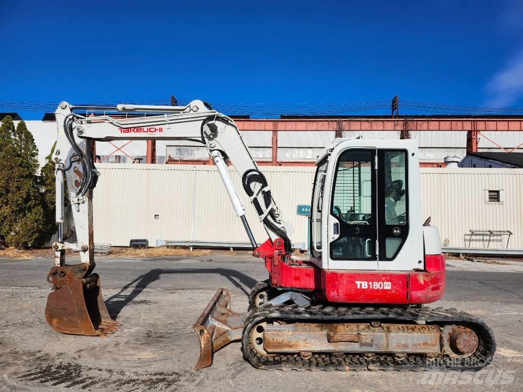 Takeuchi TB 180 FR 大型油圧ショベル12t以上（パワーショベル・ユンボ）