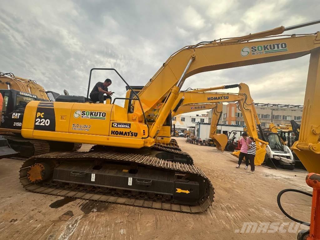 Komatsu PC 220-8 大型油圧ショベル12t以上（パワーショベル・ユンボ）