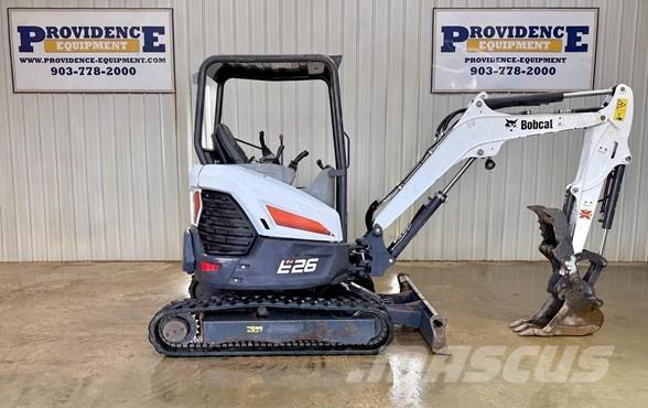 Bobcat E26 ミニ油圧ショベル 7t以下（ミニユンボ・ミニディガー）