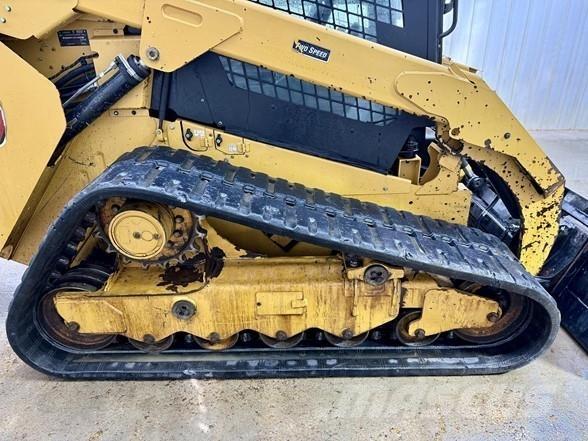 CAT 299D3 XE スキッドステアローダー