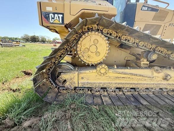 CAT D6N LGP ブルドーザー