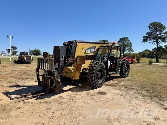 CAT TL1055D テレスコーピックハンドラー