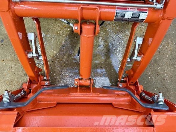 Kubota BX23 バックホーローダー