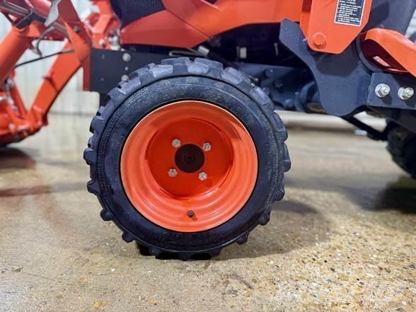 Kubota BX23S バックホーローダー