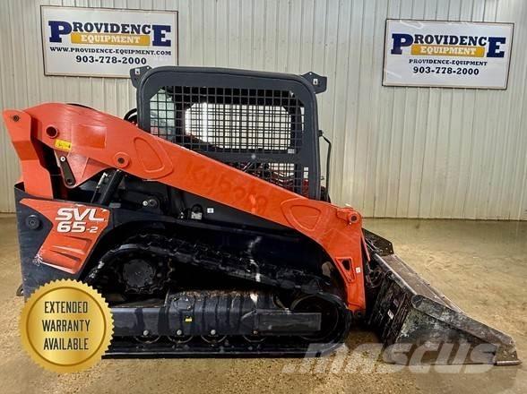 Kubota SVL65-2 スキッドステアローダー
