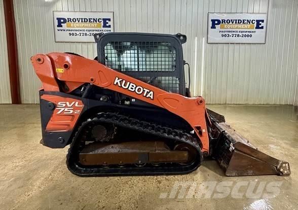 Kubota SVL75-2 スキッドステアローダー