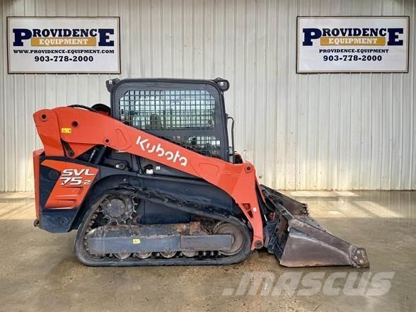 Kubota SVL75-2 スキッドステアローダー