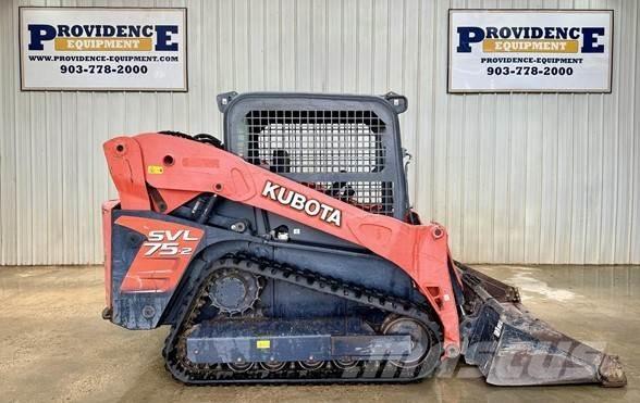Kubota SVL75-2 スキッドステアローダー