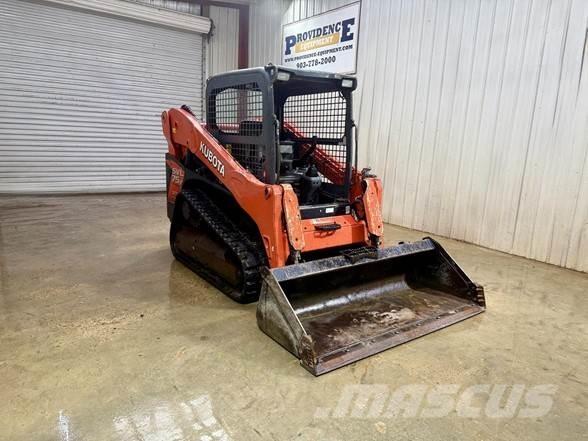 Kubota SVL75-2 スキッドステアローダー