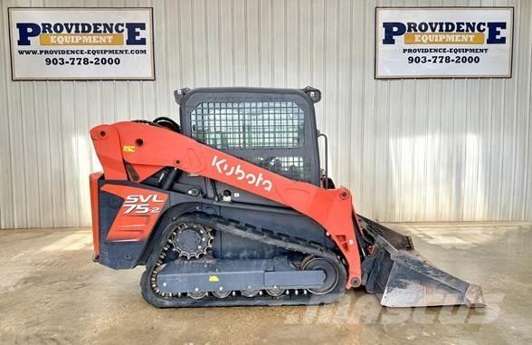 Kubota SVL75-2 スキッドステアローダー