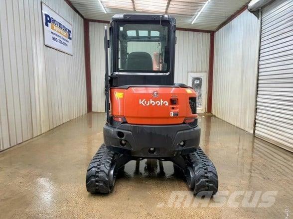 Kubota U35-4 ミニ油圧ショベル 7t以下（ミニユンボ・ミニディガー）