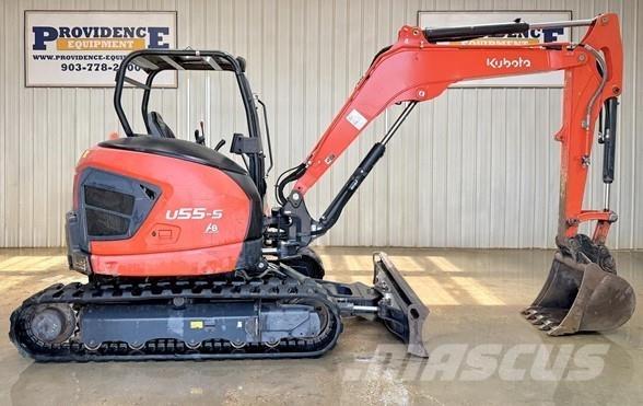 Kubota U55-5 ミニ油圧ショベル 7t以下（ミニユンボ・ミニディガー）