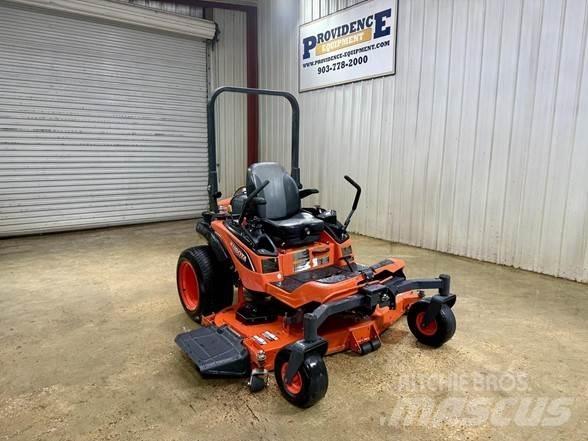 Kubota ZD1211L ゼロターンモア/芝刈り機