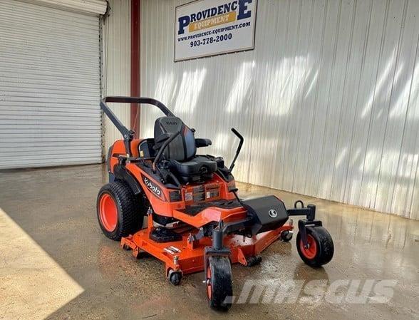 Kubota ZD1611 ゼロターンモア/芝刈り機