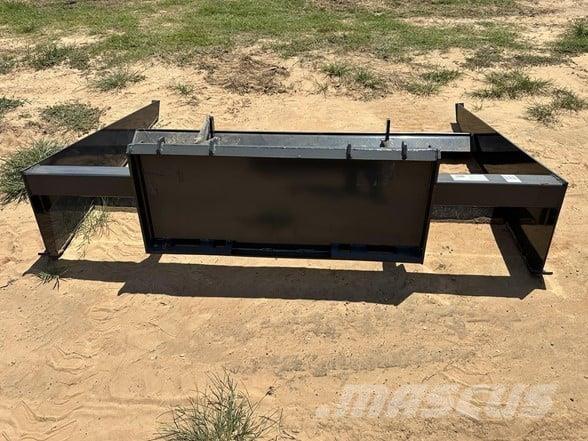 Titan  建設機械 -　その他