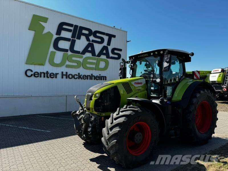 CLAAS AXION 870 トラクター