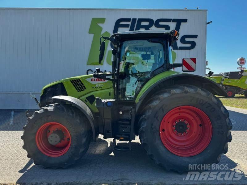 CLAAS AXION 870 トラクター