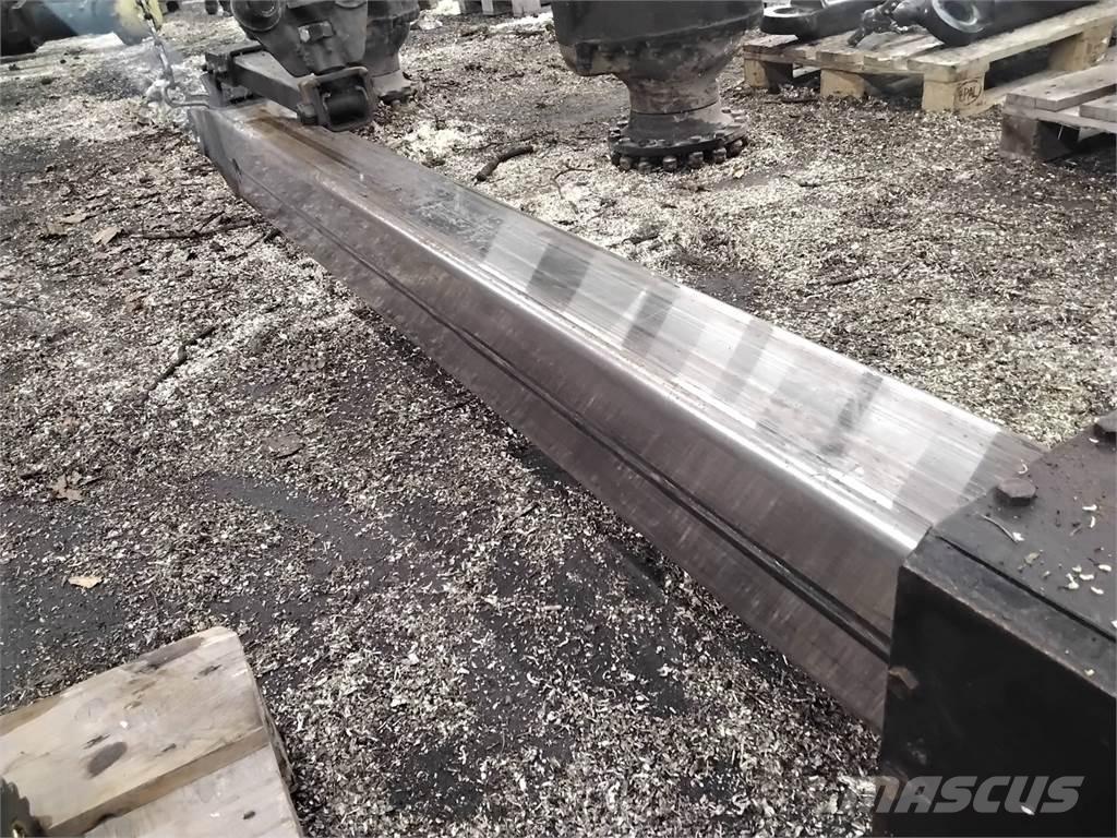 John Deere Ch8 ハーベスタ